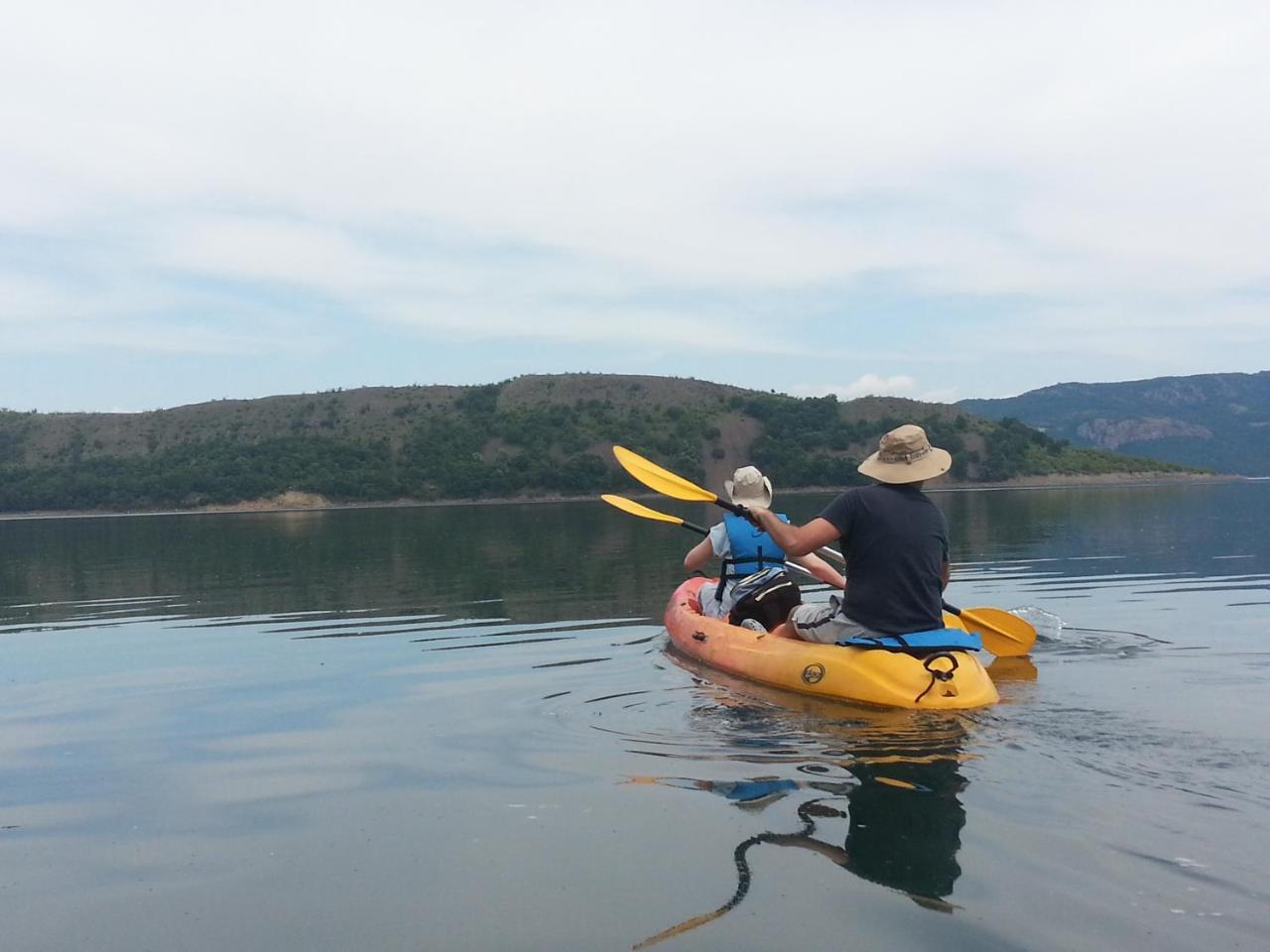 Mihaela Lake Retreat Gnyazdovo Ngoại thất bức ảnh