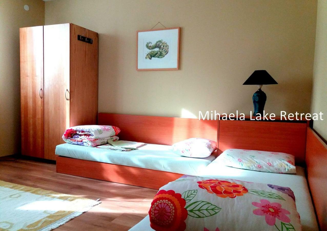 Mihaela Lake Retreat Gnyazdovo Ngoại thất bức ảnh